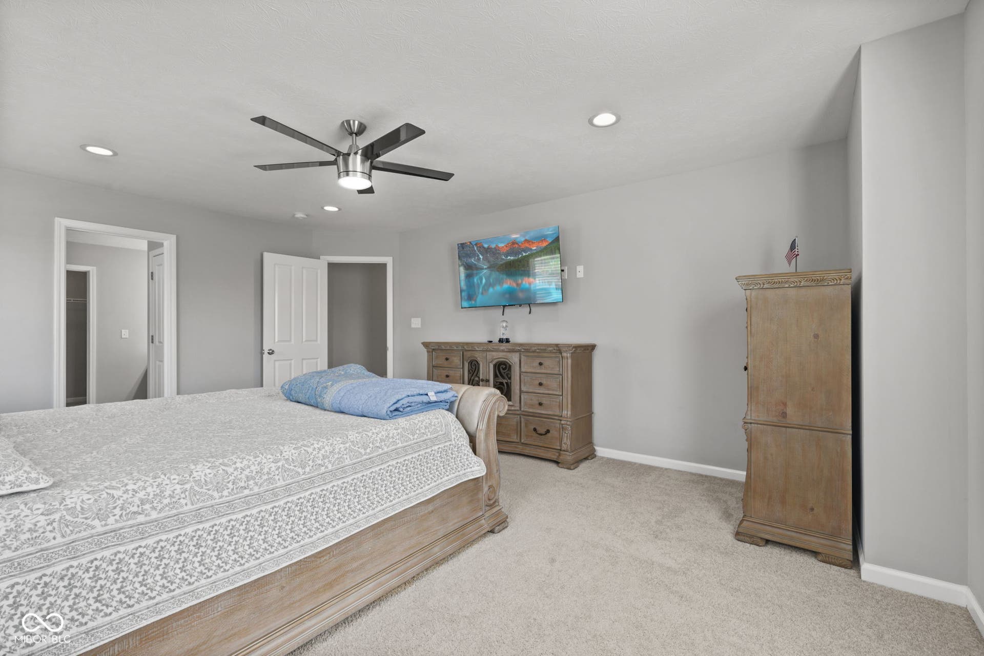 6018 Aspen Meadow Drive, Indianapolis, IN 46237