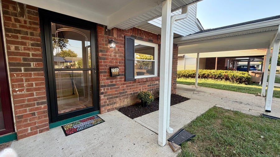 Property photo for 2060 Flourishing Drive, Columbus, IN