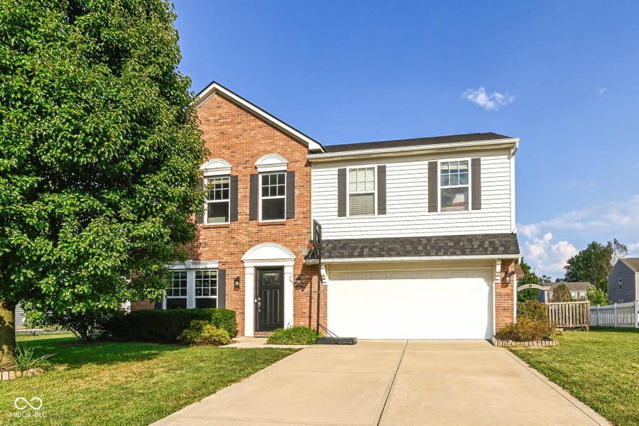 Property photo for 2417 McGregor Drive, Avon, IN