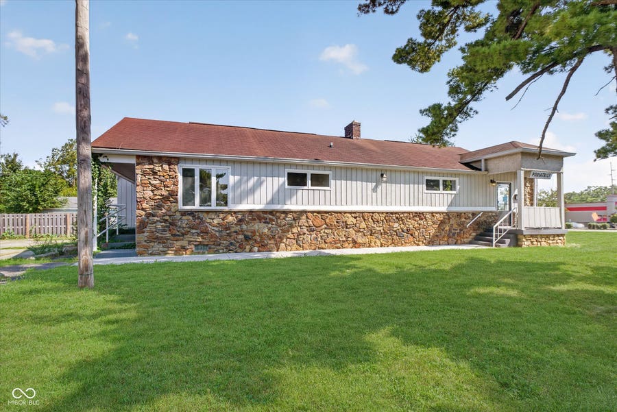 Property photo for 5386 W 10th Street, Indianapolis, IN