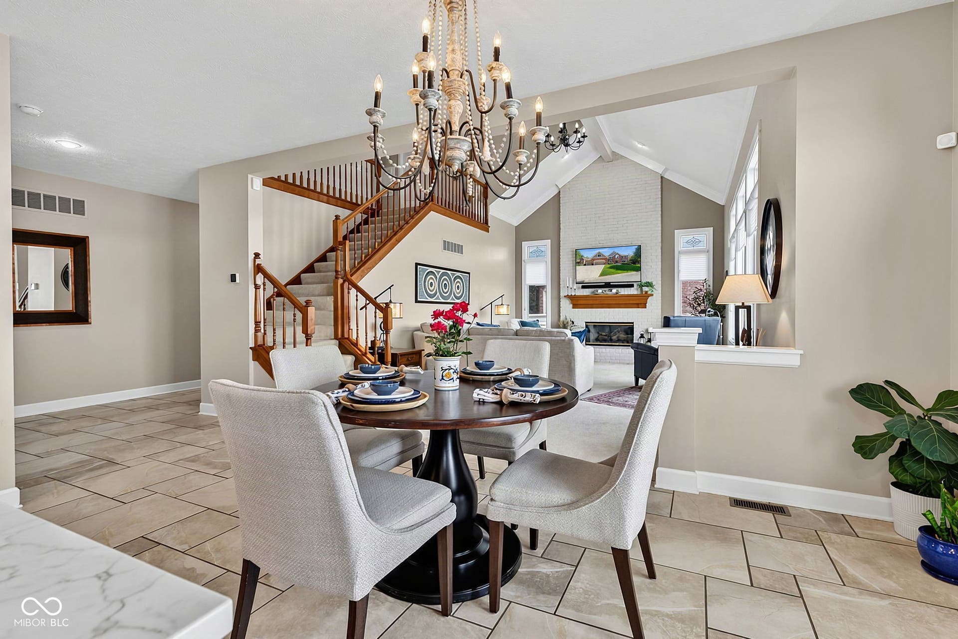7338 Oakbay Drive, Noblesville, IN 46062