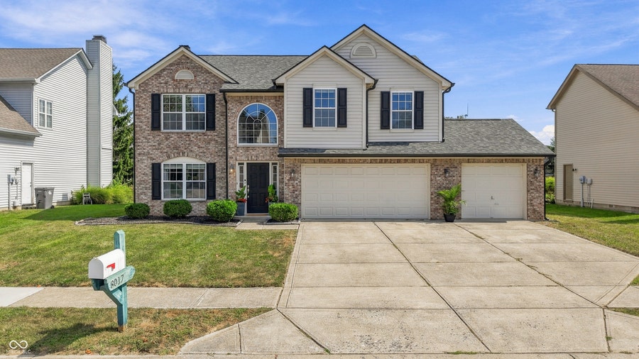 Property photo for 8017 Branch Creek Drive, Indianapolis, IN