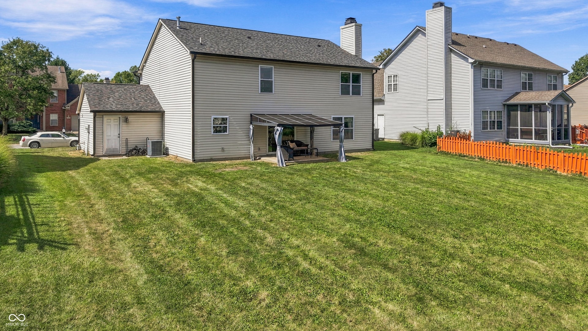 8017 Branch Creek Drive, Indianapolis, IN 46268