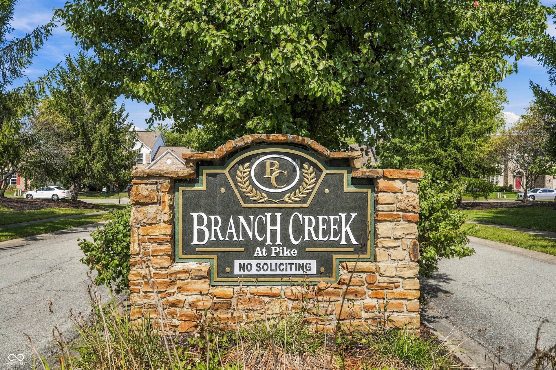 8017 Branch Creek Drive, Indianapolis, IN 46268