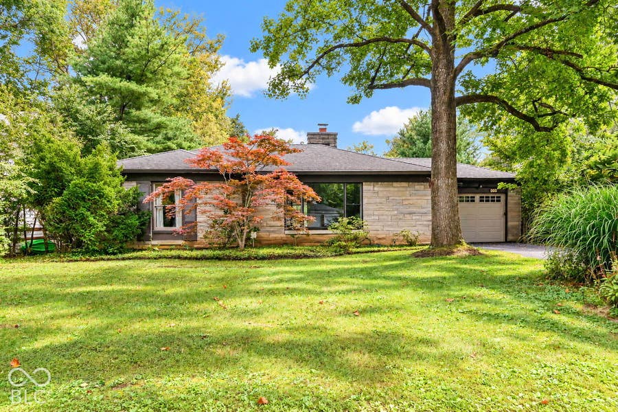 Property photo for 711 E 70th Place, Indianapolis, IN