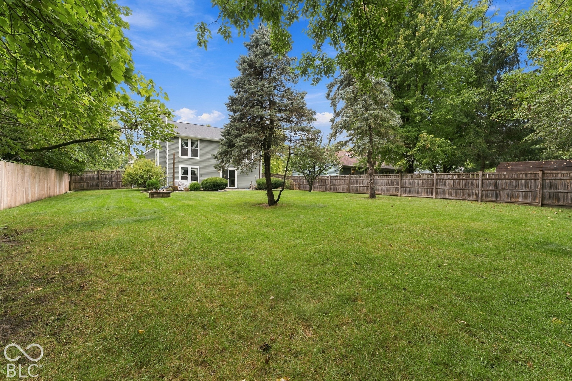 8219 Castle Ridge, Indianapolis, IN 46256