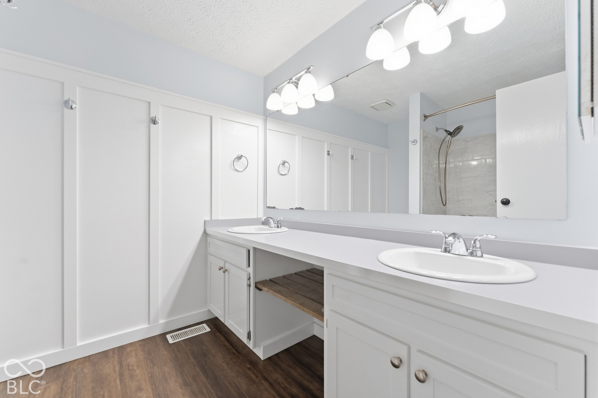 8219 Castle Ridge, Indianapolis, IN 46256