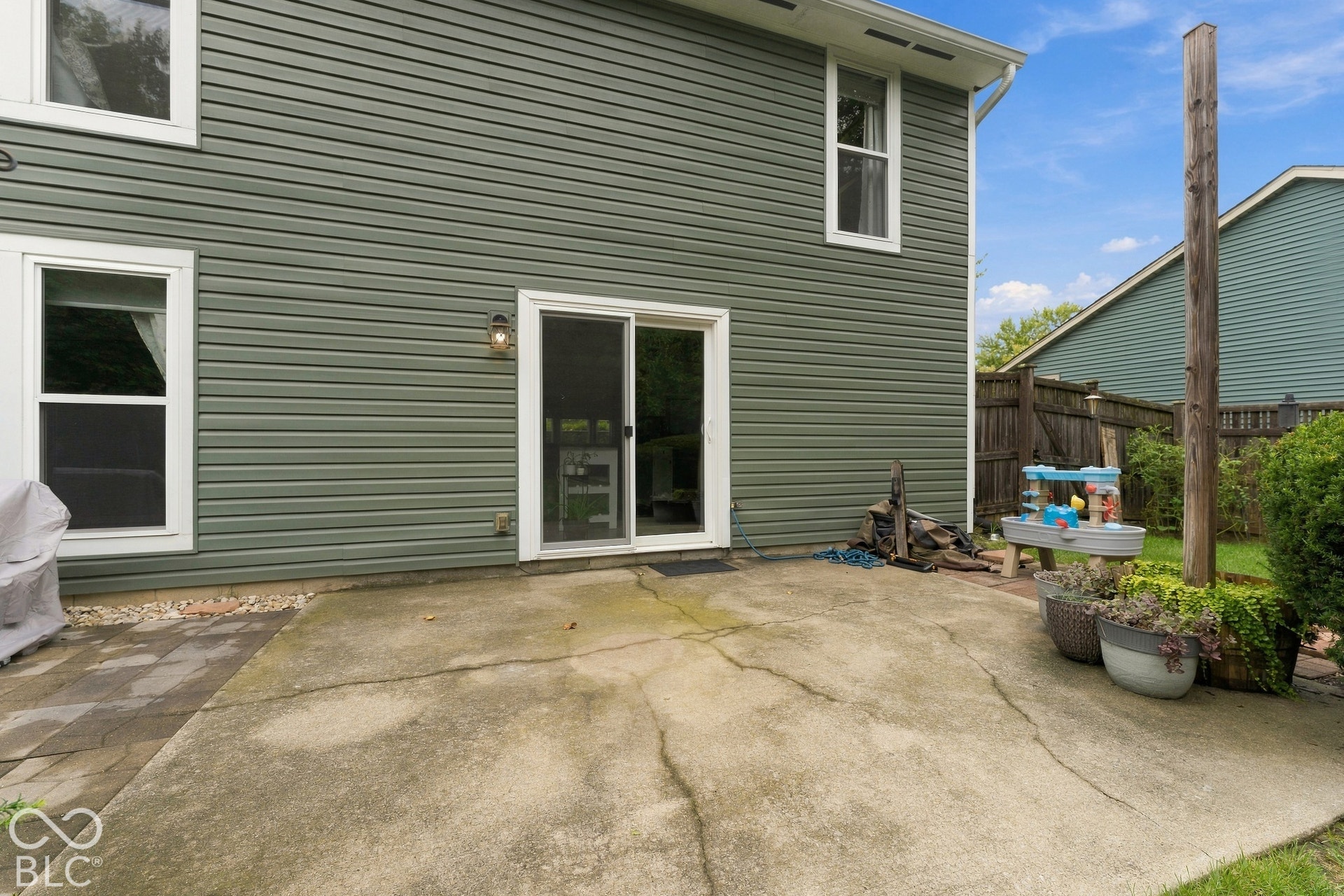 8219 Castle Ridge, Indianapolis, IN 46256