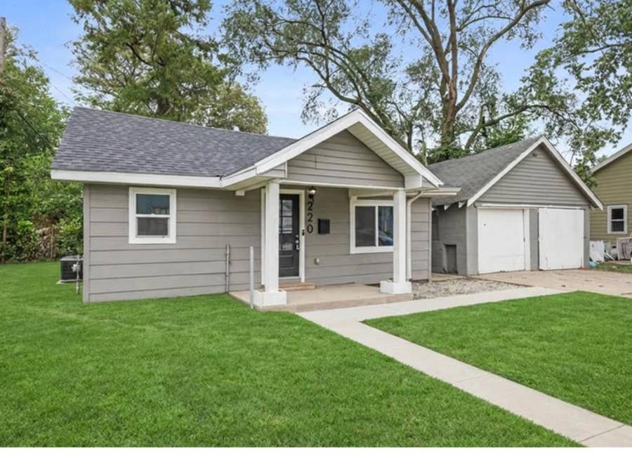 Property photo for 220 E 29th Street, Anderson, IN
