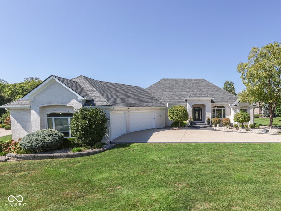 Property photo for 4968 Benthaven Court, Bargersville, IN