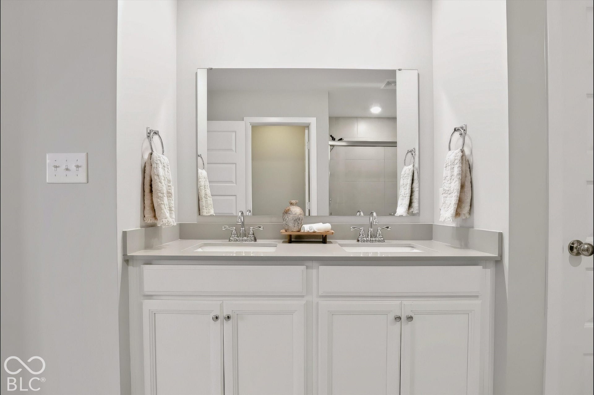 20008 Fenside Crossing, Westfield, IN 46074