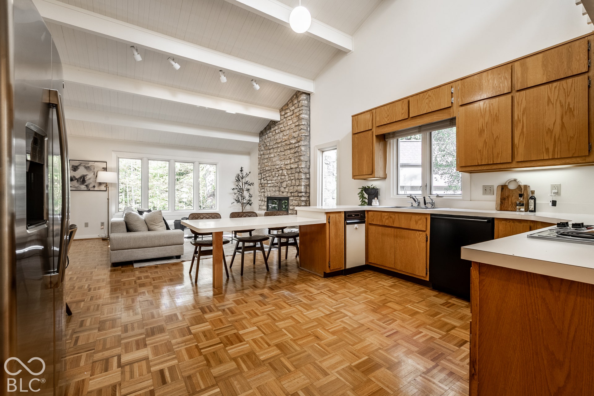 7702 Traders Cove Lane, Indianapolis, IN 46254