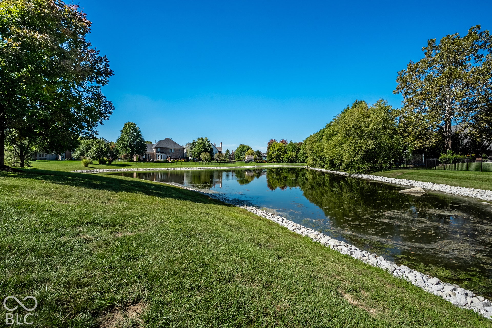 Peaceful Pondside Setting