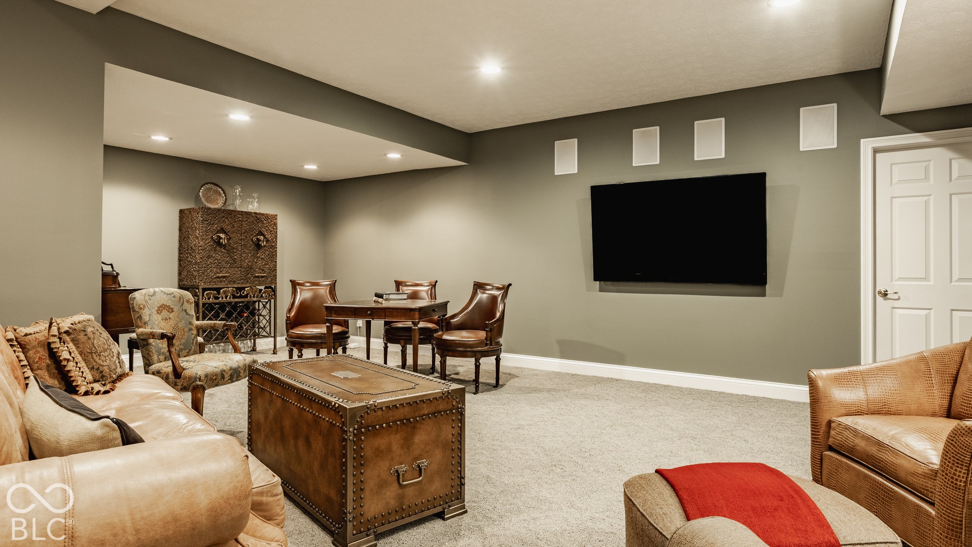 Flexible Lower-Level Retreat