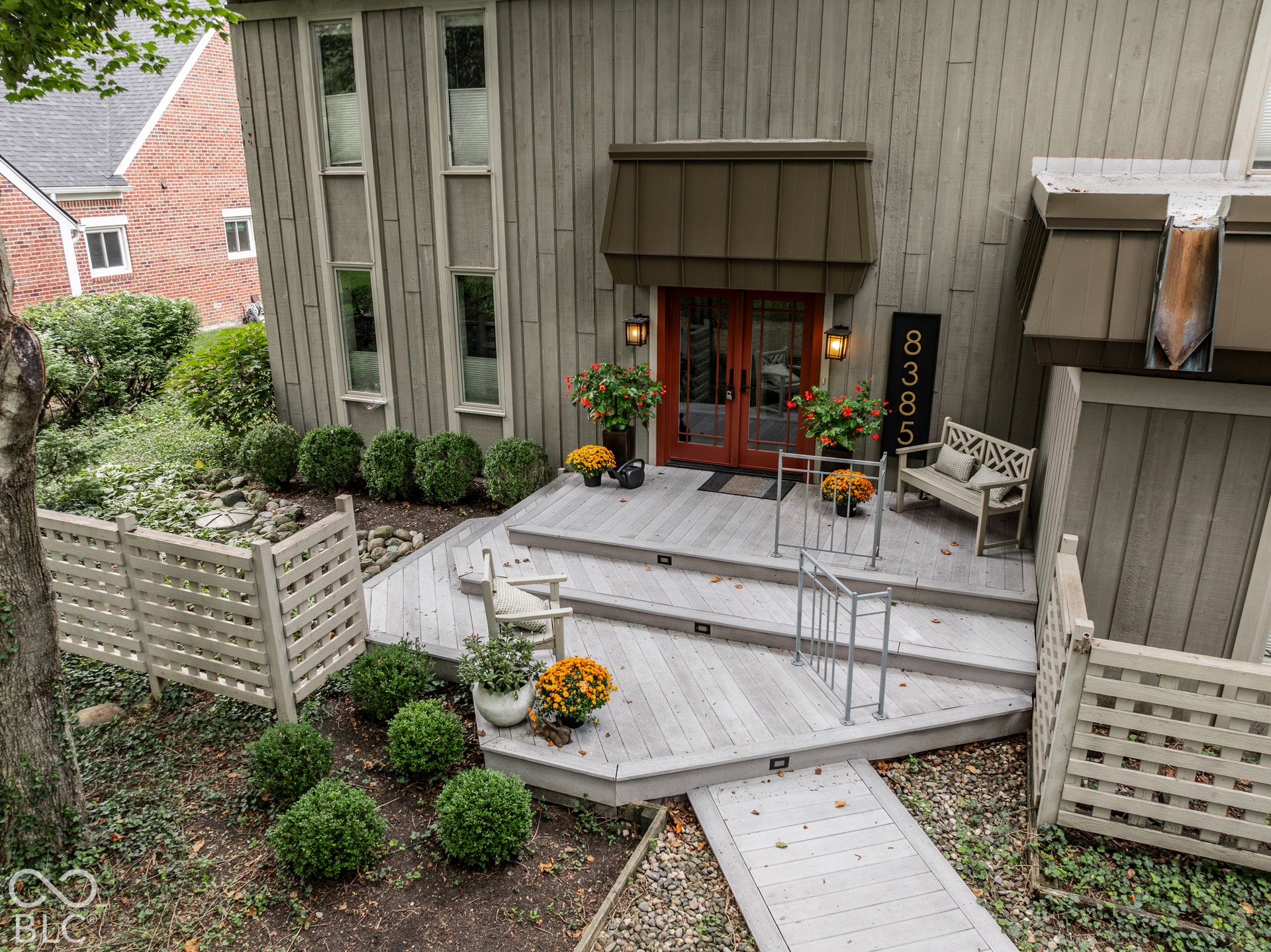 8385 N Illinois Street, Indianapolis, IN 46260 8385 N Illinois Street, Indianapolis, IN 46260