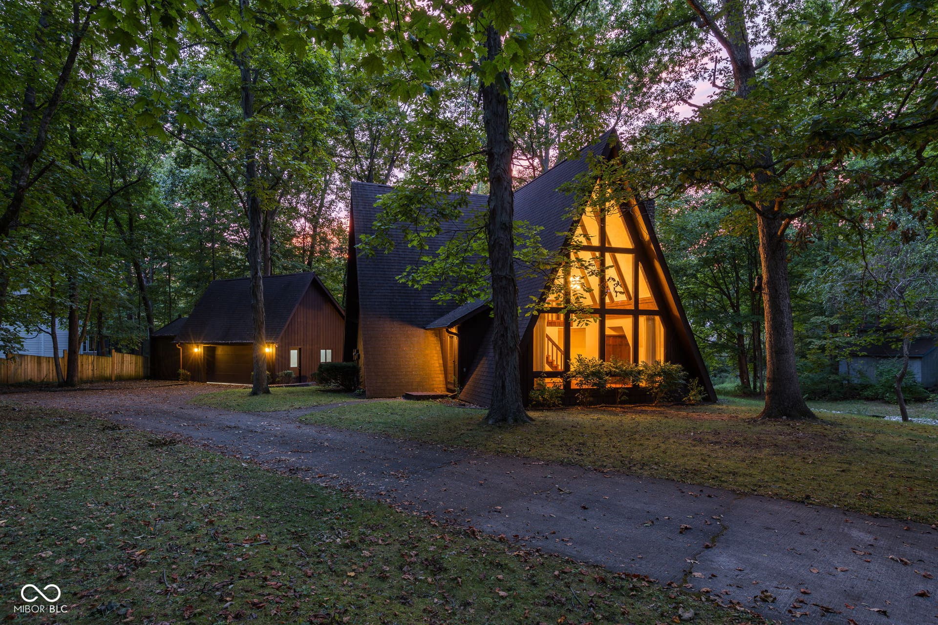 32 Al Mar Court, Bargersville, IN 46106