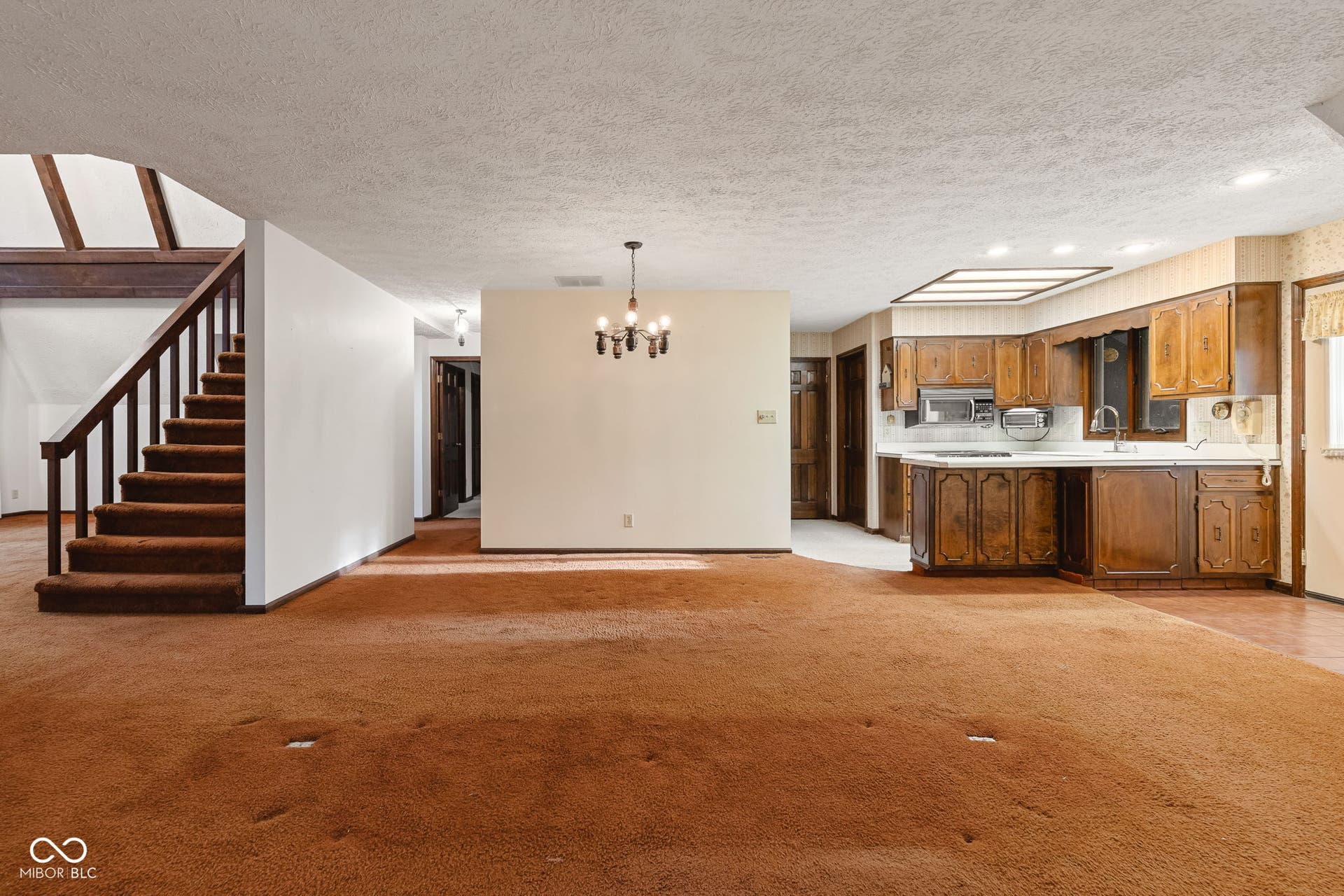 32 Al Mar Court, Bargersville, IN 46106