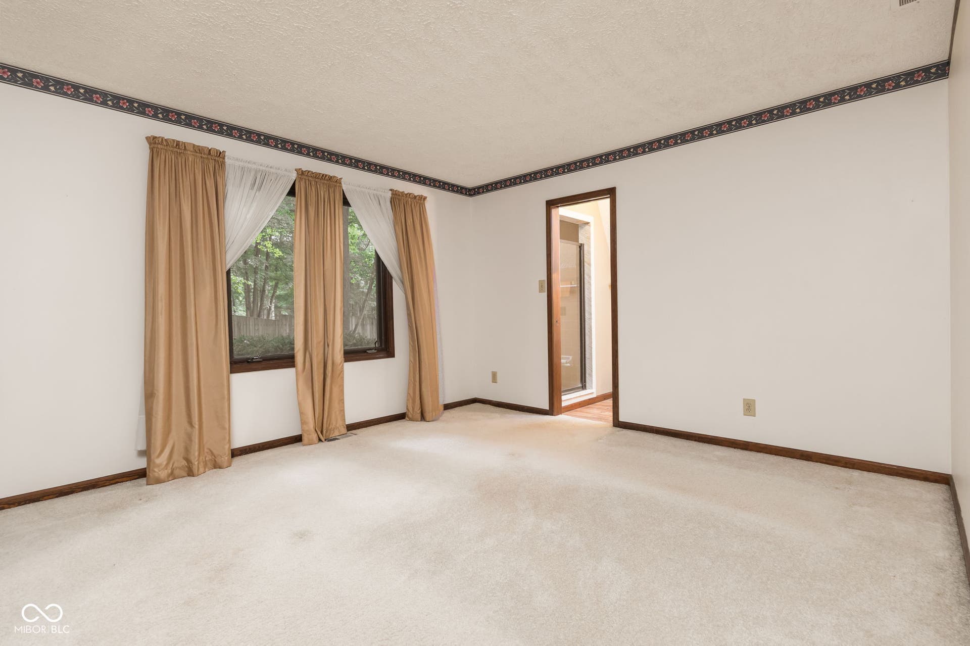 32 Al Mar Court, Bargersville, IN 46106