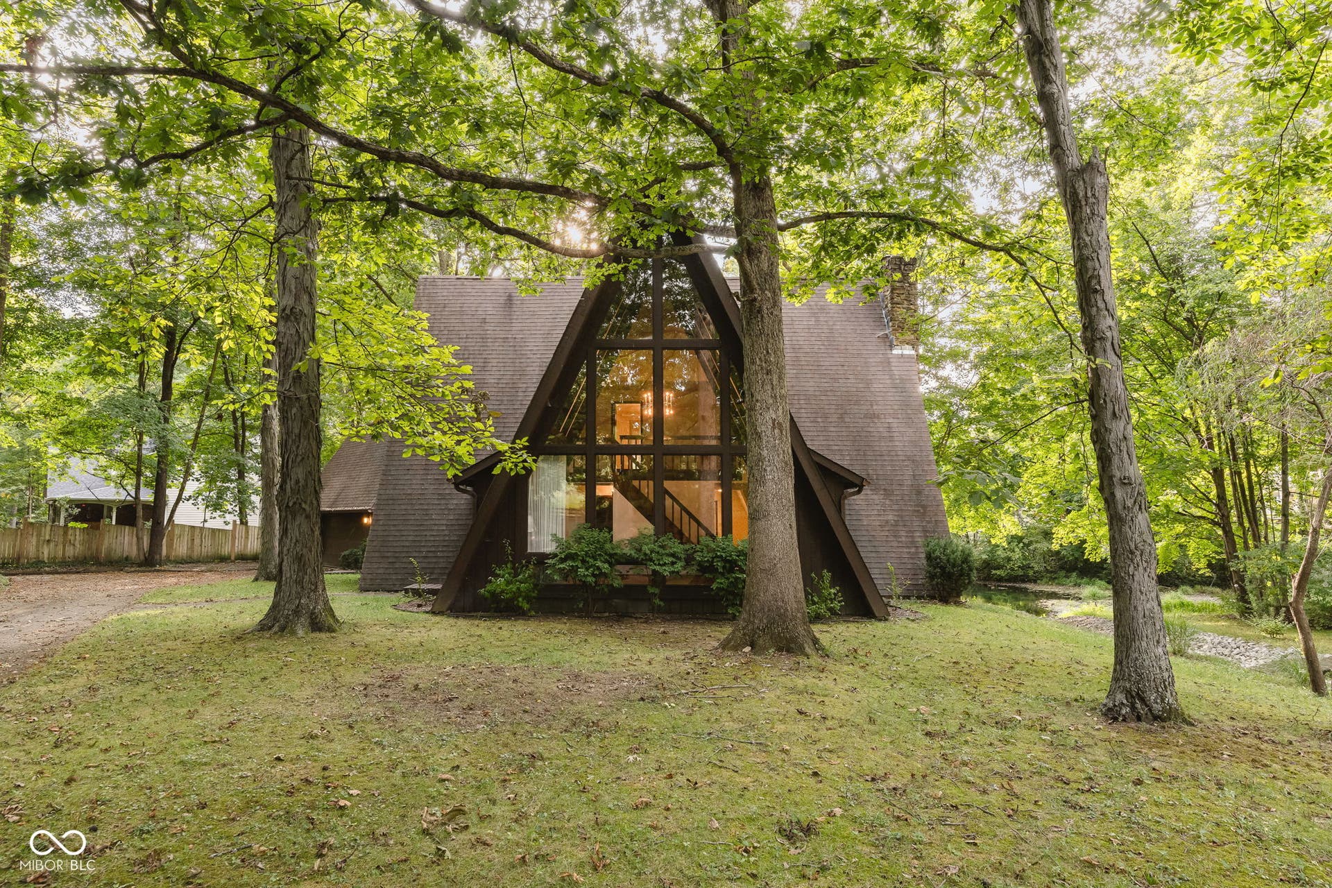 32 Al Mar Court, Bargersville, IN 46106