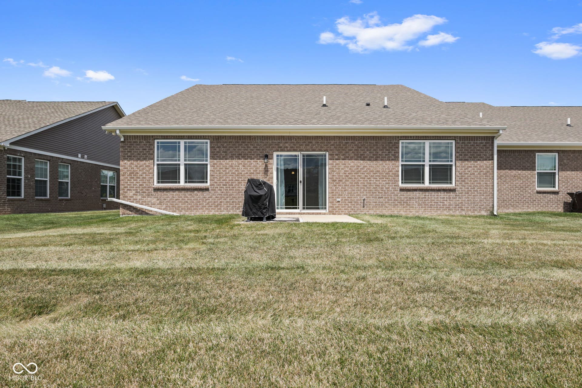 8817 Twain Lane, Indianapolis, IN 46239 8817 Twain Lane, Indianapolis, IN 46239
