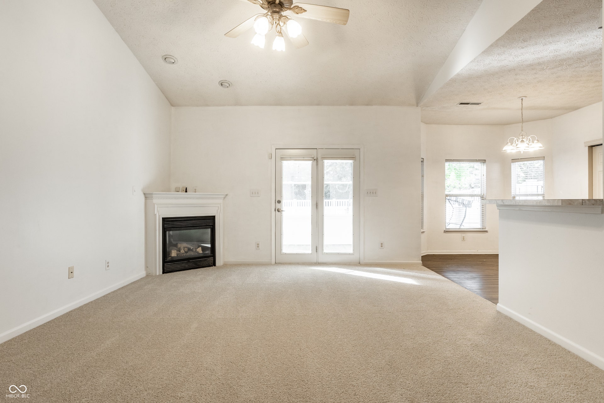 5853 Lost Oaks Drive, Carmel, IN 46033
