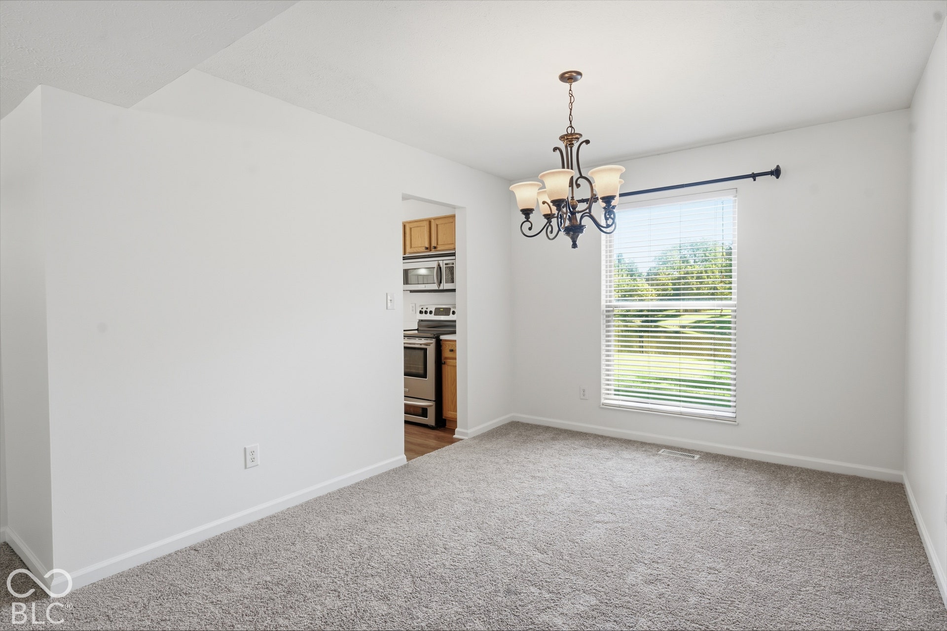 8567 Knoll Crossing, Fishers, IN 46038