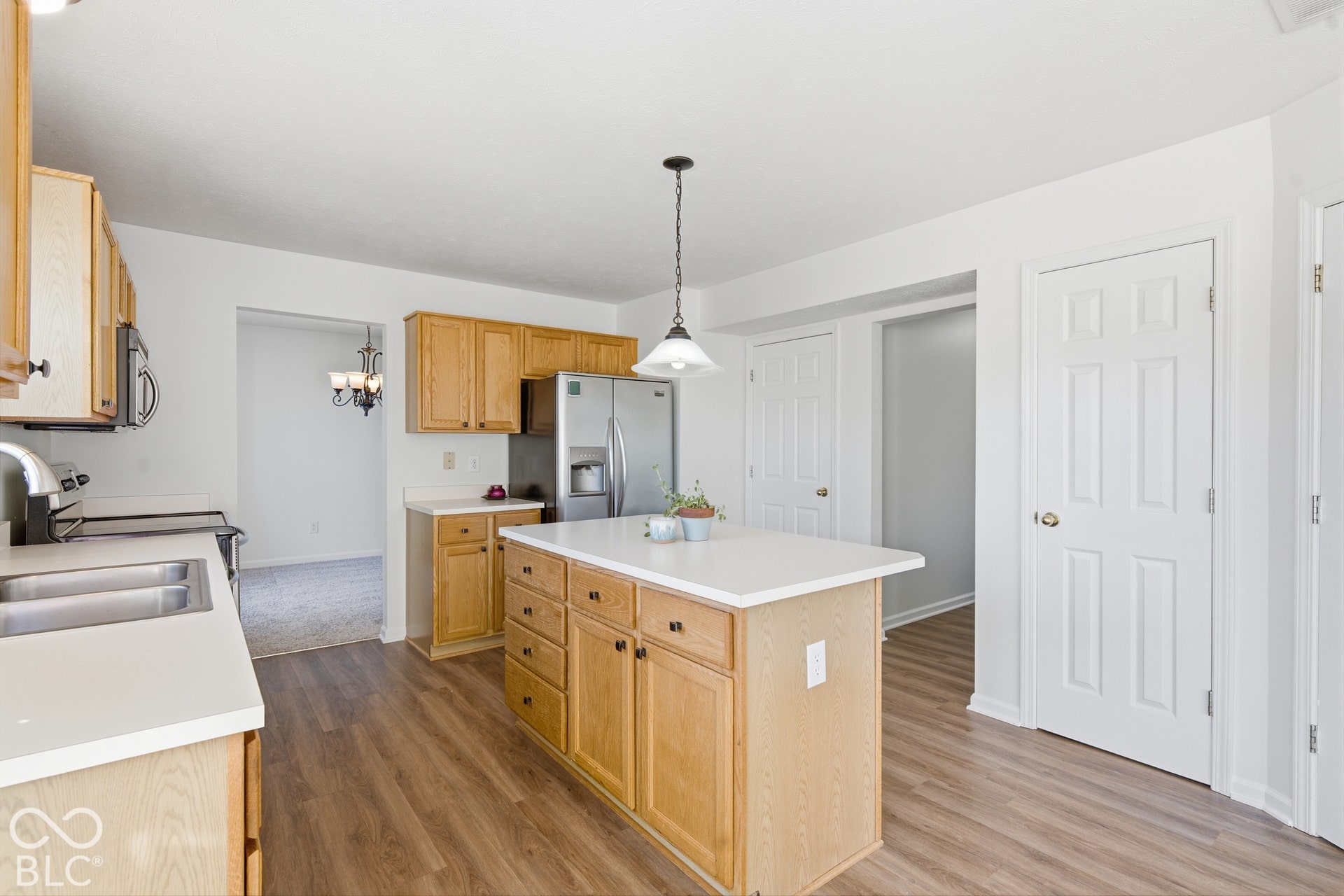 8567 Knoll Crossing, Fishers, IN 46038