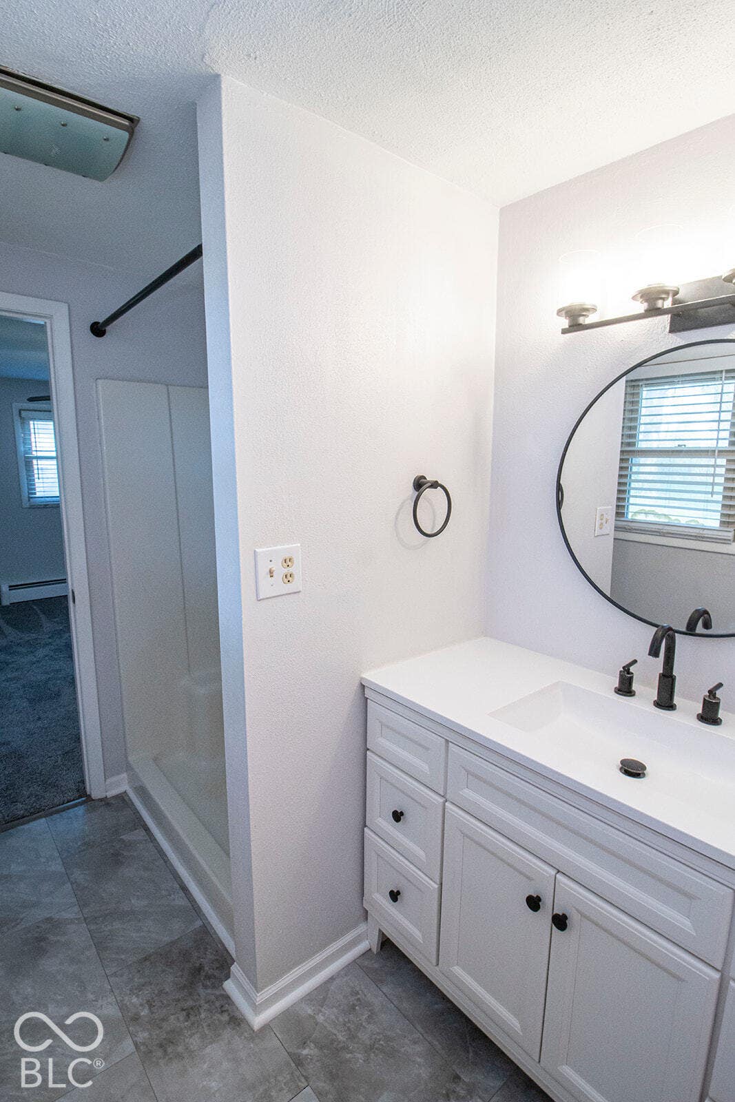 1150 W 300 N, Anderson, IN 46011 Primary Bathroom