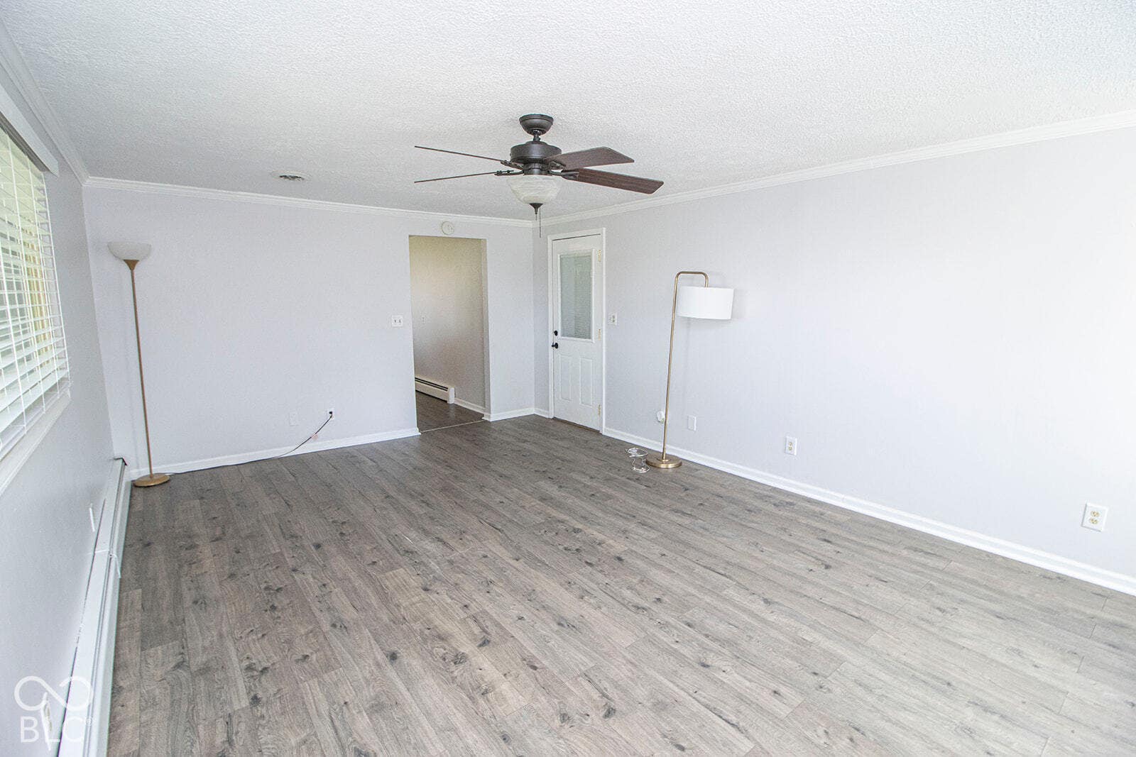 1150 W 300 N, Anderson, IN 46011 Living Room