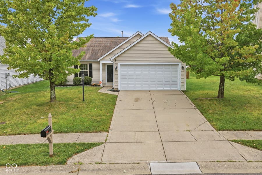 Property photo for 12174 Split Granite Drive, Fishers, IN