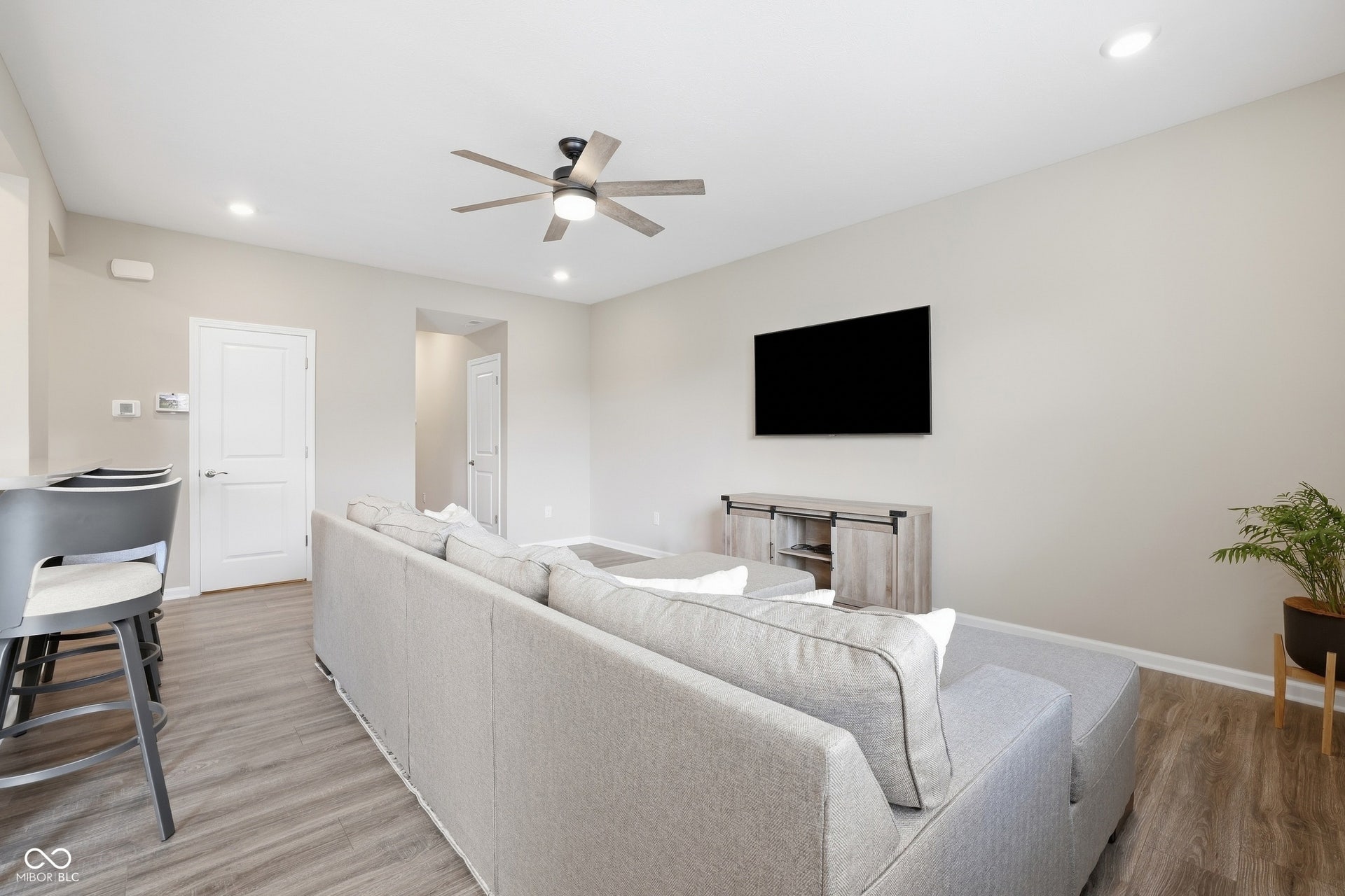 6387 Wasco Drive, Whitestown, IN 46075