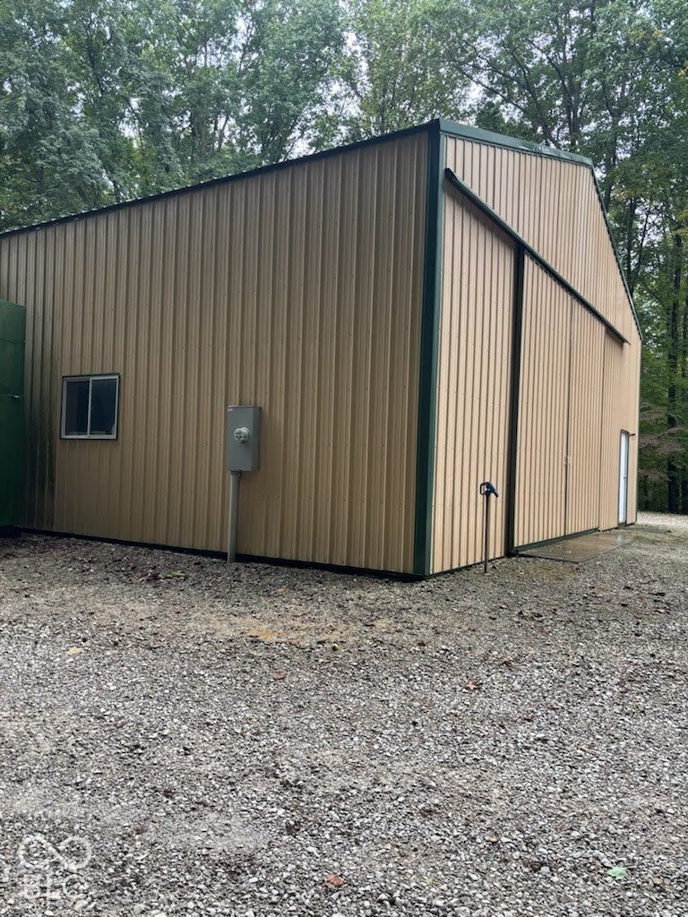 7620 N Hall Road, Monrovia, IN 46157