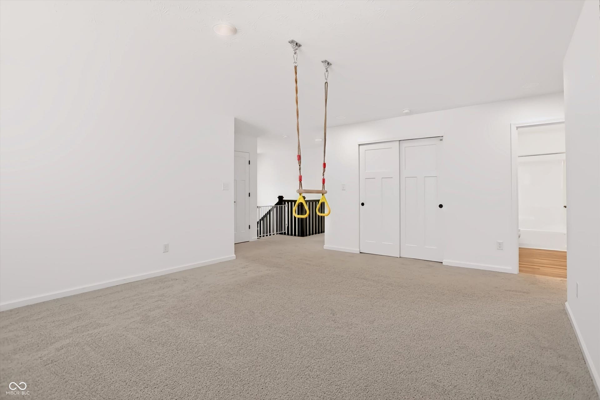 6043 Cedar Shade Way, Indianapolis, IN 46259