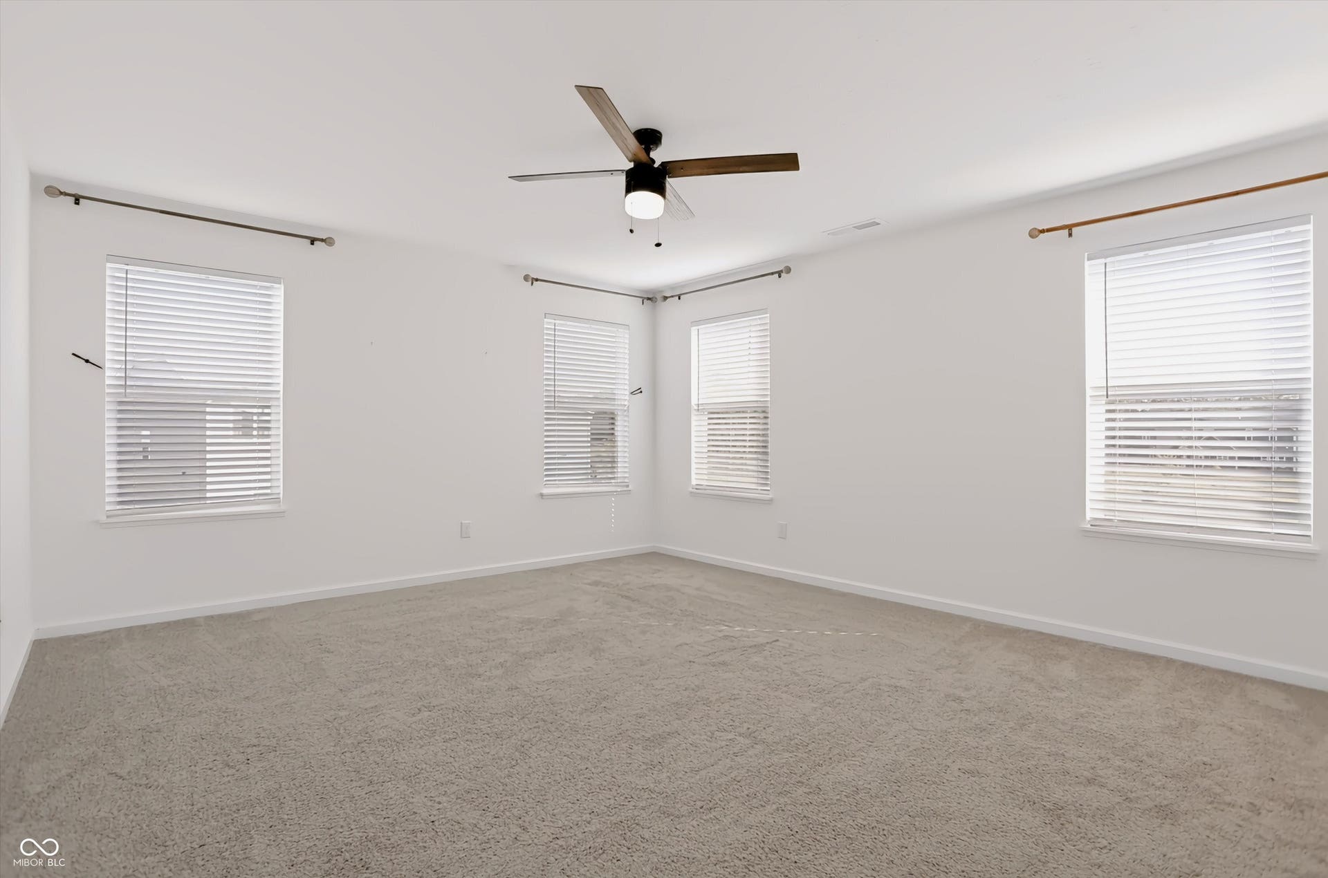 6043 Cedar Shade Way, Indianapolis, IN 46259