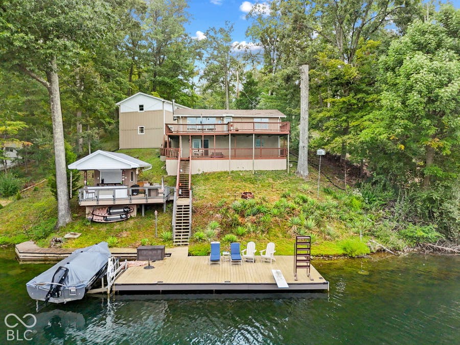 Property photo for 7119 Drum Drive, Nineveh, IN