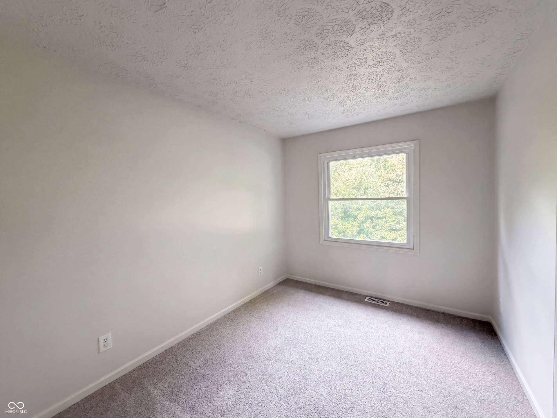 100 Cramer Place, Martinsville, IN 46151