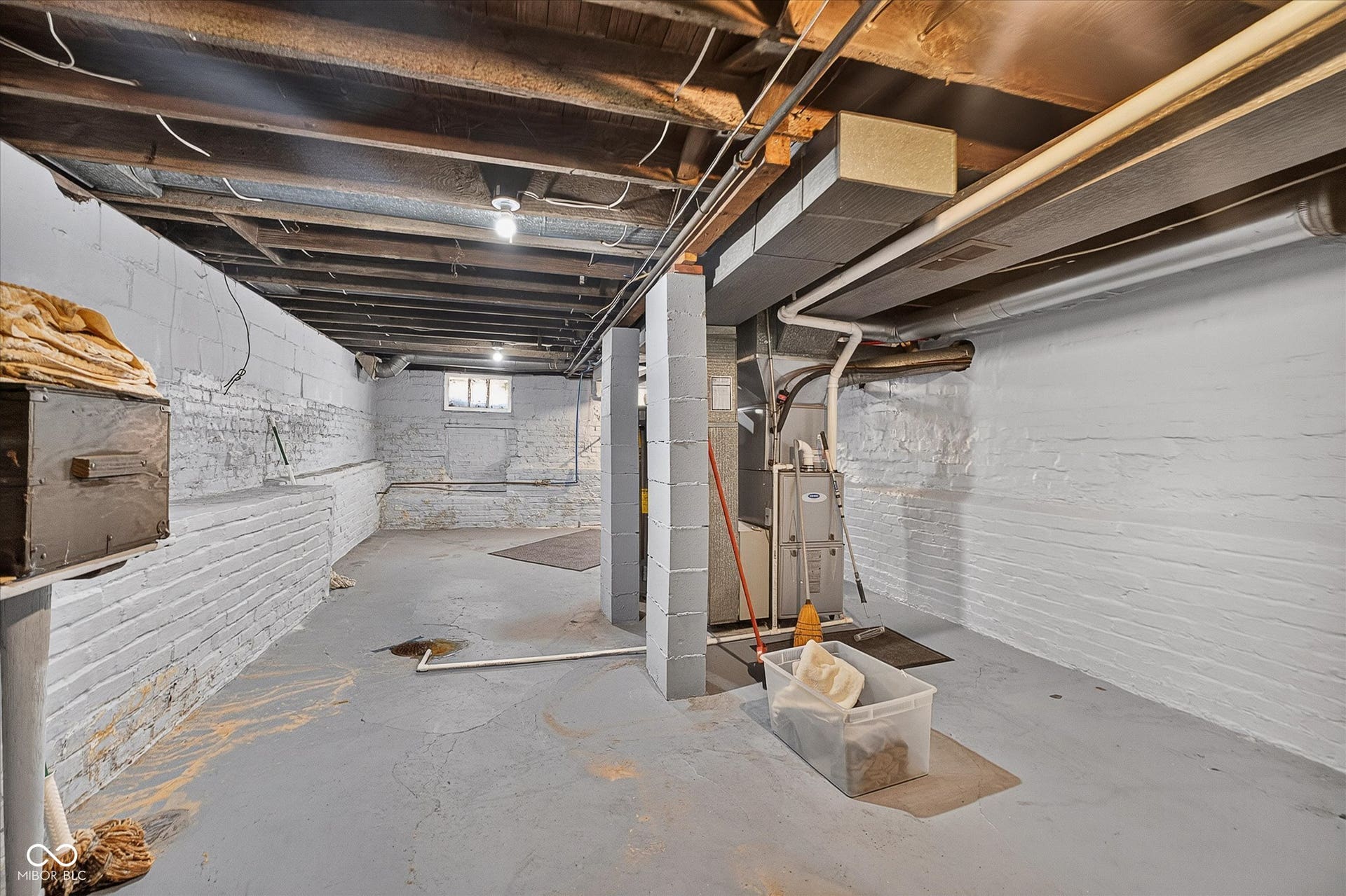 122 E 51st Street, Indianapolis, IN 46205