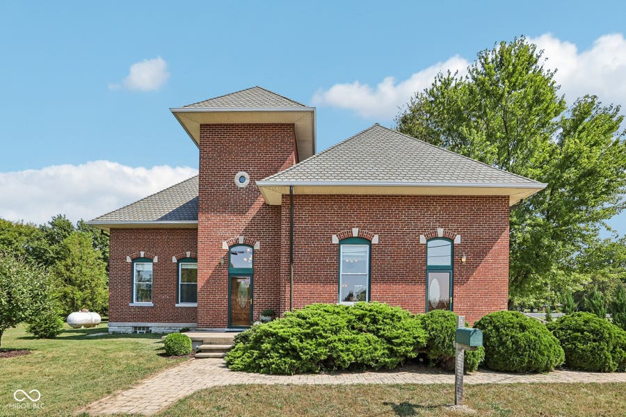 Property photo for 4442 S Cemetery Road, Shelbyville, IN