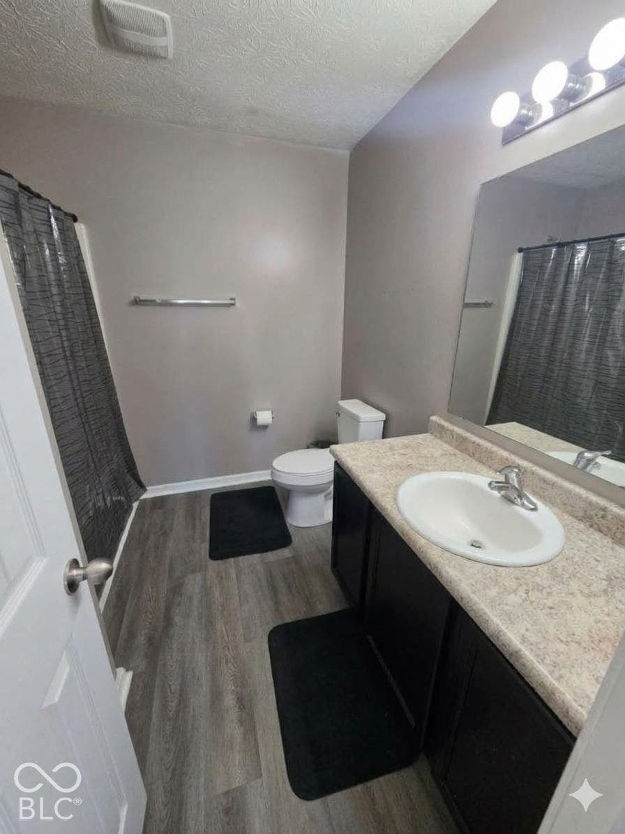 2nd full bath on second level