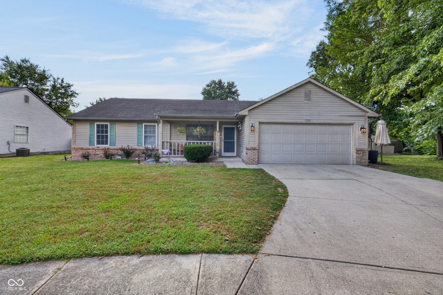 Property photo for 4506 Rotterdam Drive, Indianapolis, IN