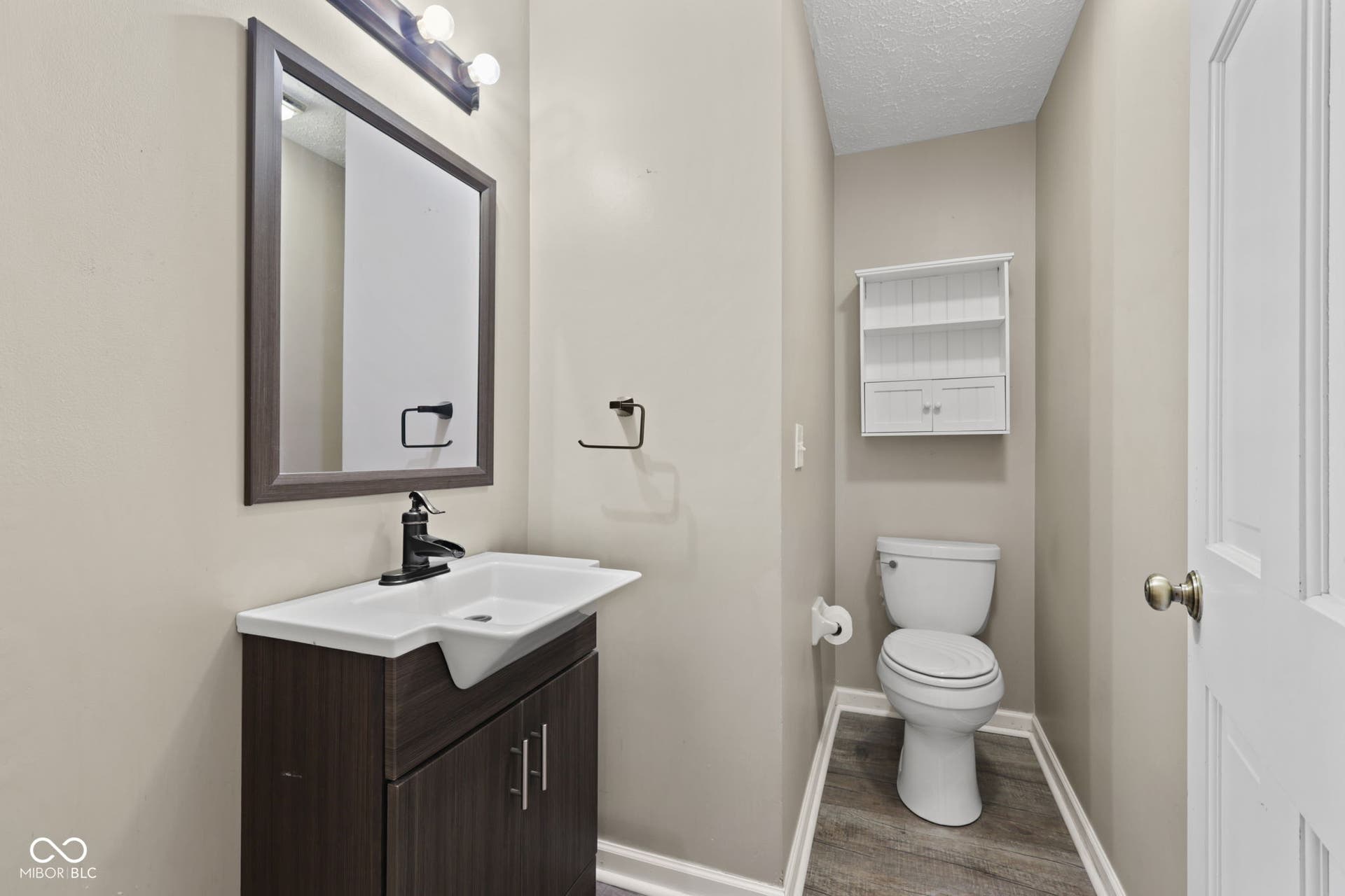 12619 Doe Lane, Indianapolis, IN 46236