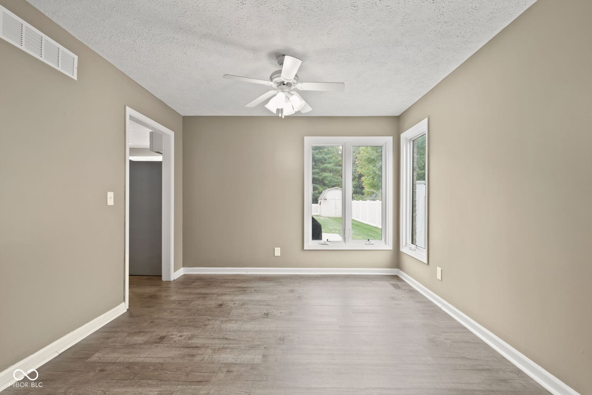12619 Doe Lane, Indianapolis, IN 46236
