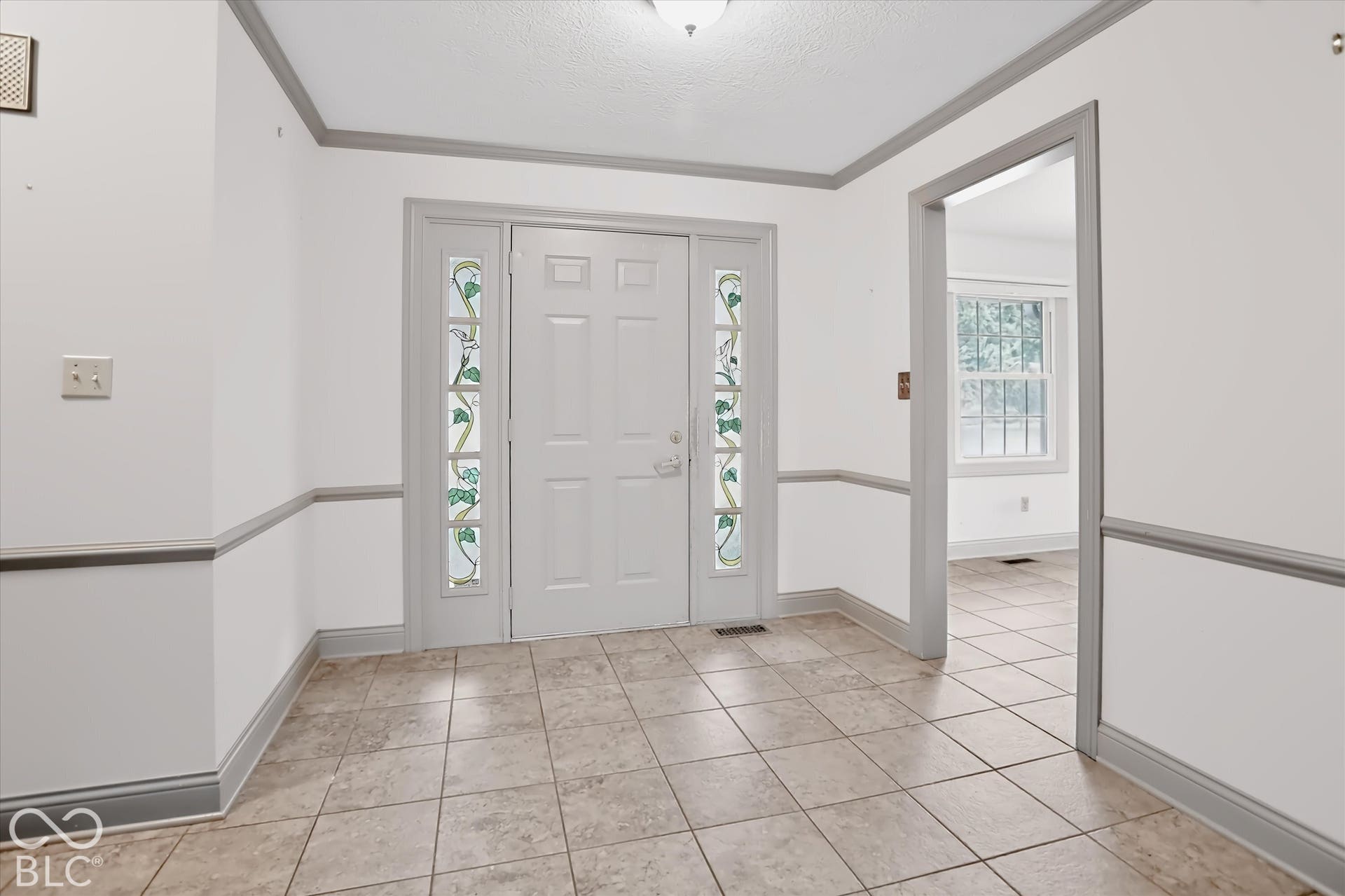 209 Yorkshire Circle, Noblesville, IN 46060