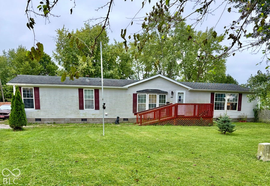 Property photo for 630 Cross Street, Hope, IN