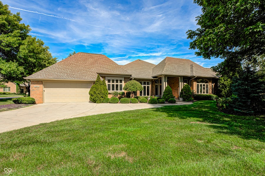 Property photo for 1760 Pathway Drive S, Greenwood, IN