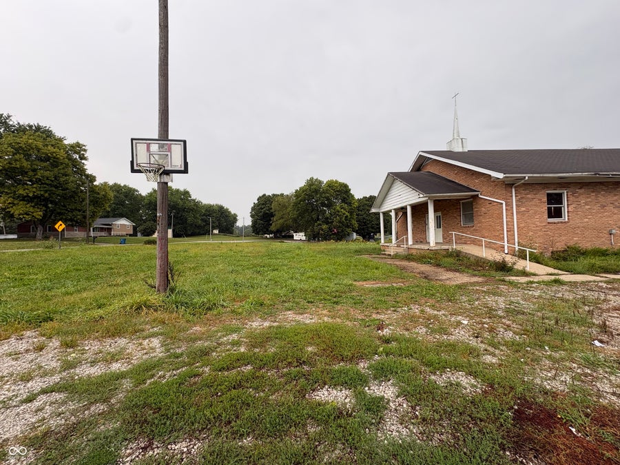 Property photo for 7289 S County Road 445 W, Greencastle, IN
