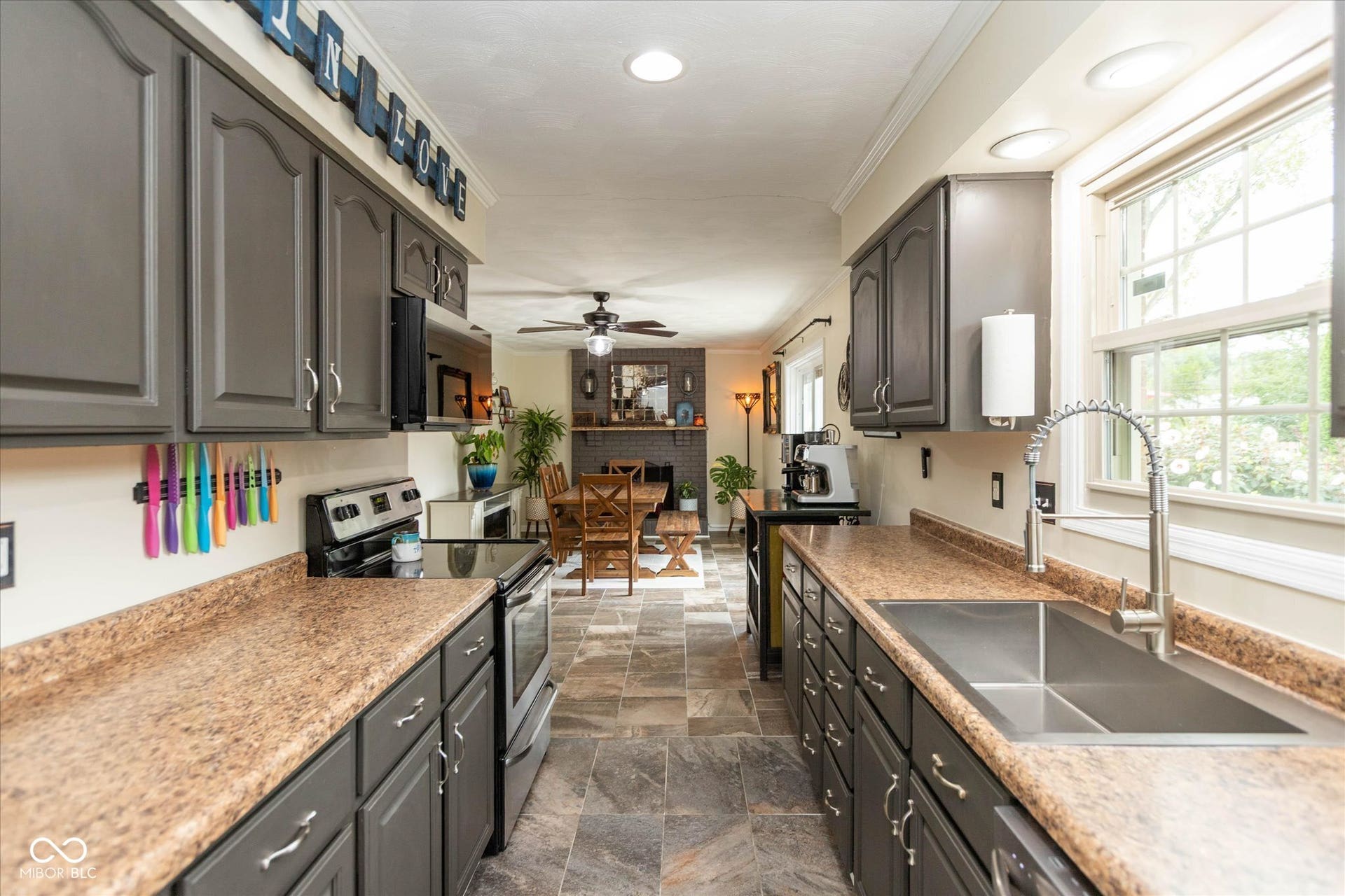 6330 McFarland Road, Indianapolis, IN 46227