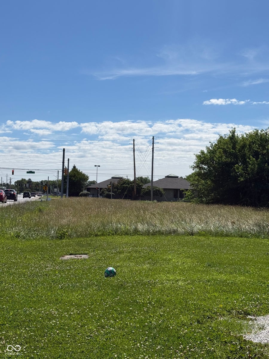 Property photo for 1000 E Stop 11 Road, Indianapolis, IN