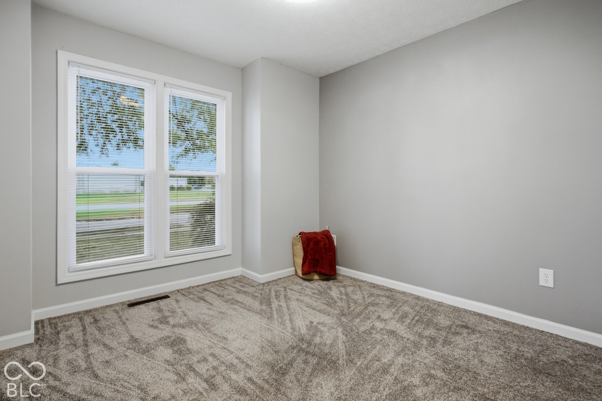 3920 Peppertree Lane, Columbus, IN 47203 3920 Peppertree Lane, Columbus, IN 47203