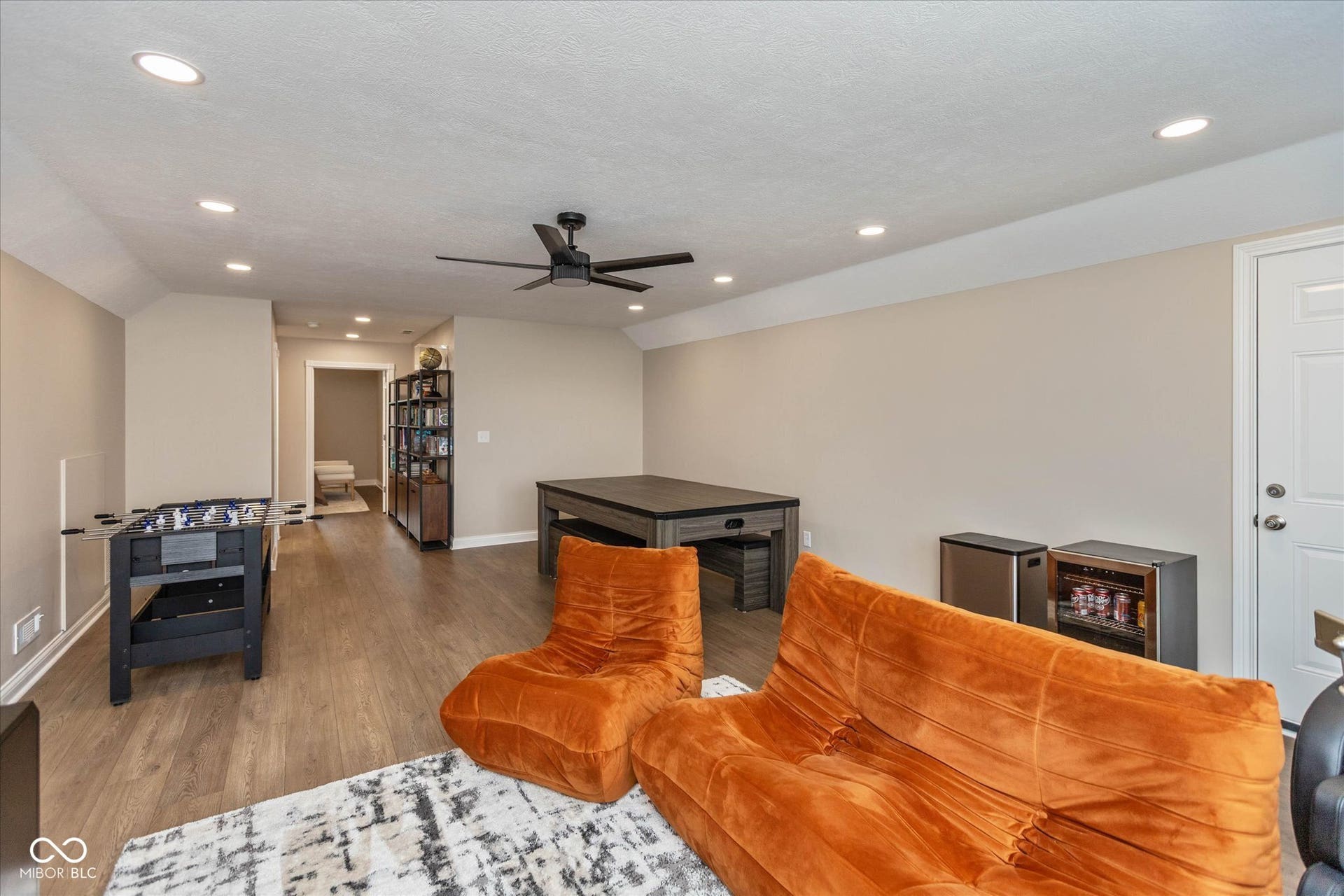 1513 Tottenham, Danville, IN 46122 Open recreation space featuring wood-finish flooring, recessed lighting, and a ceiling fan